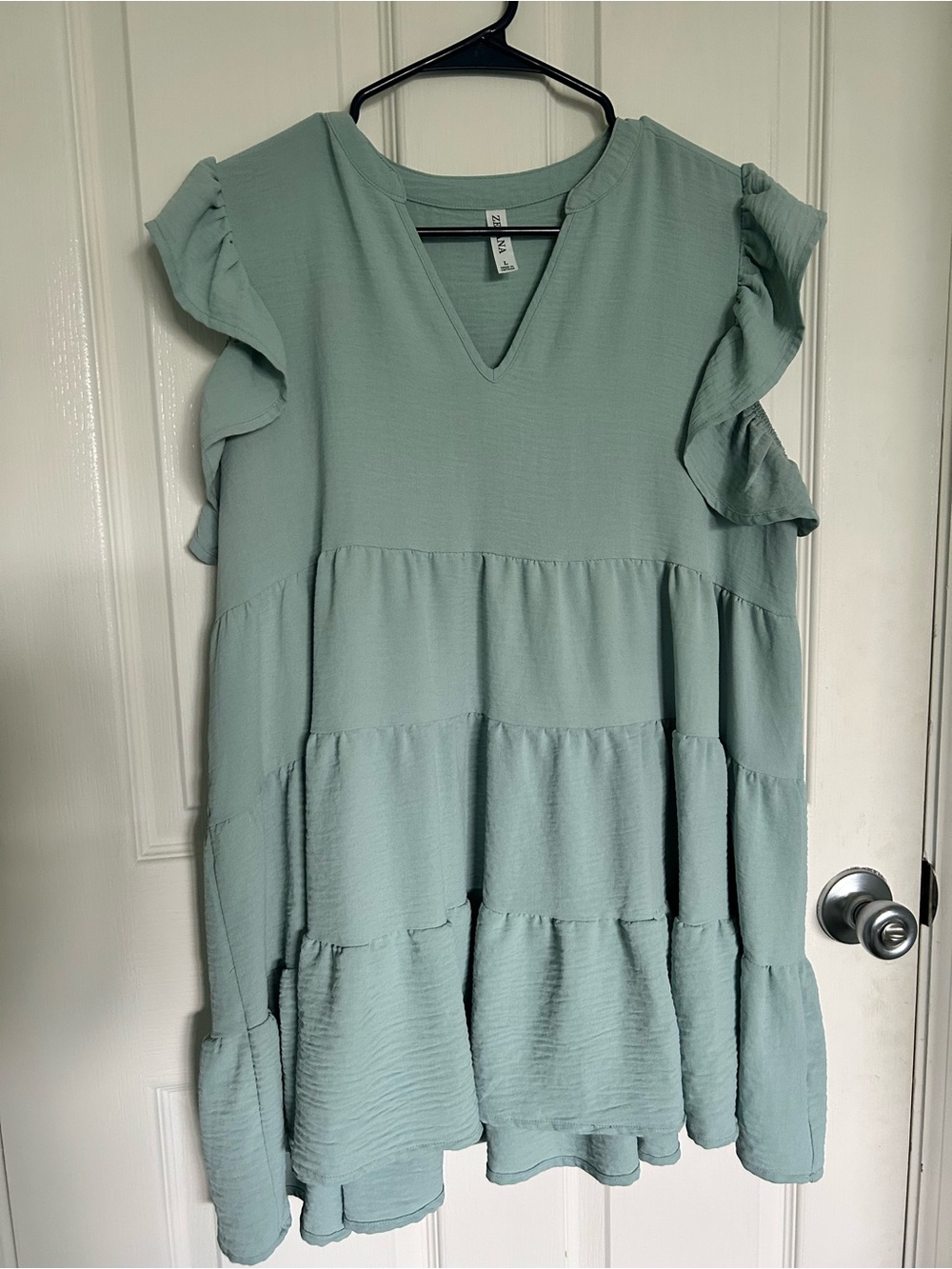Zenana Outfitters Turquoise Ruffled Tiered V-Neck Oversized Blouse Large